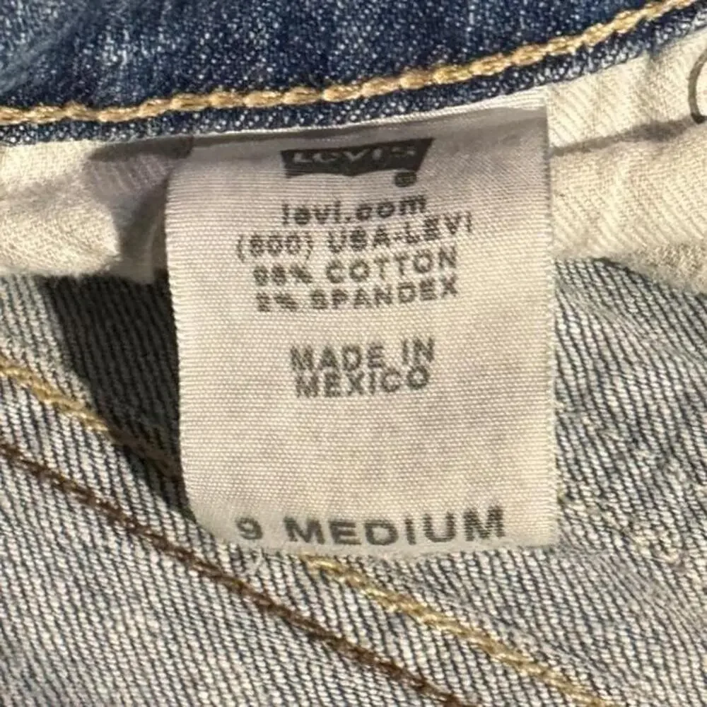 Vintage y2k levis blue denim jeans Size 9 In Womens